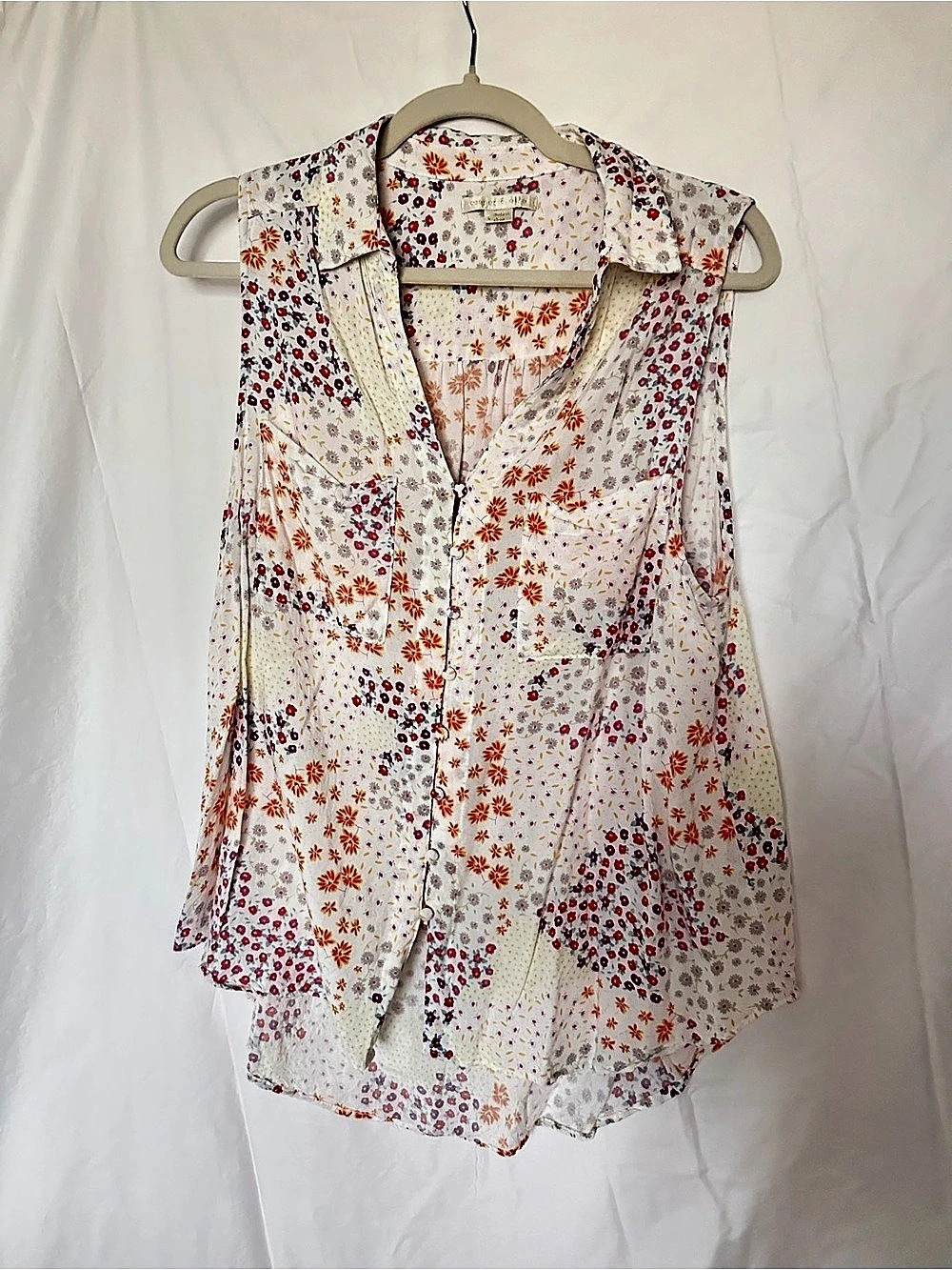 Cooper & Ella Floral Button Down Top in White & Red Small Like New